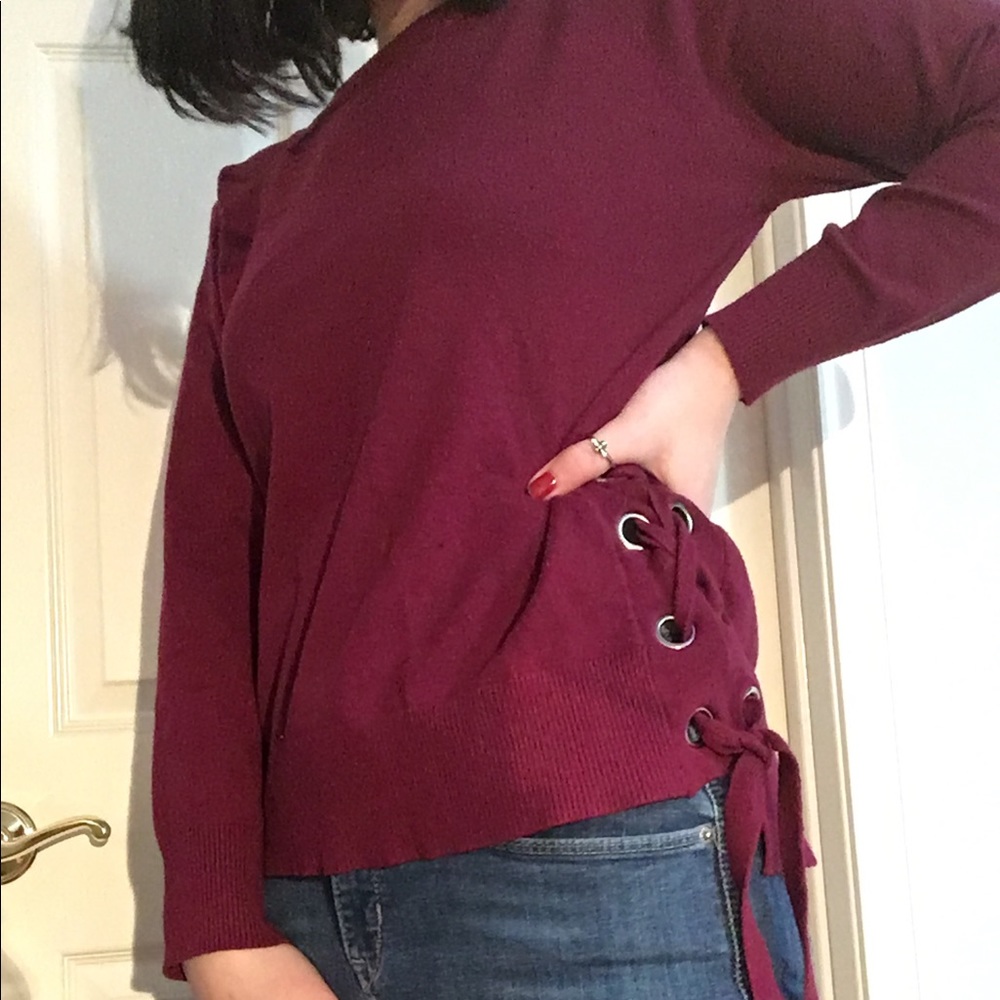 Maroon sweater